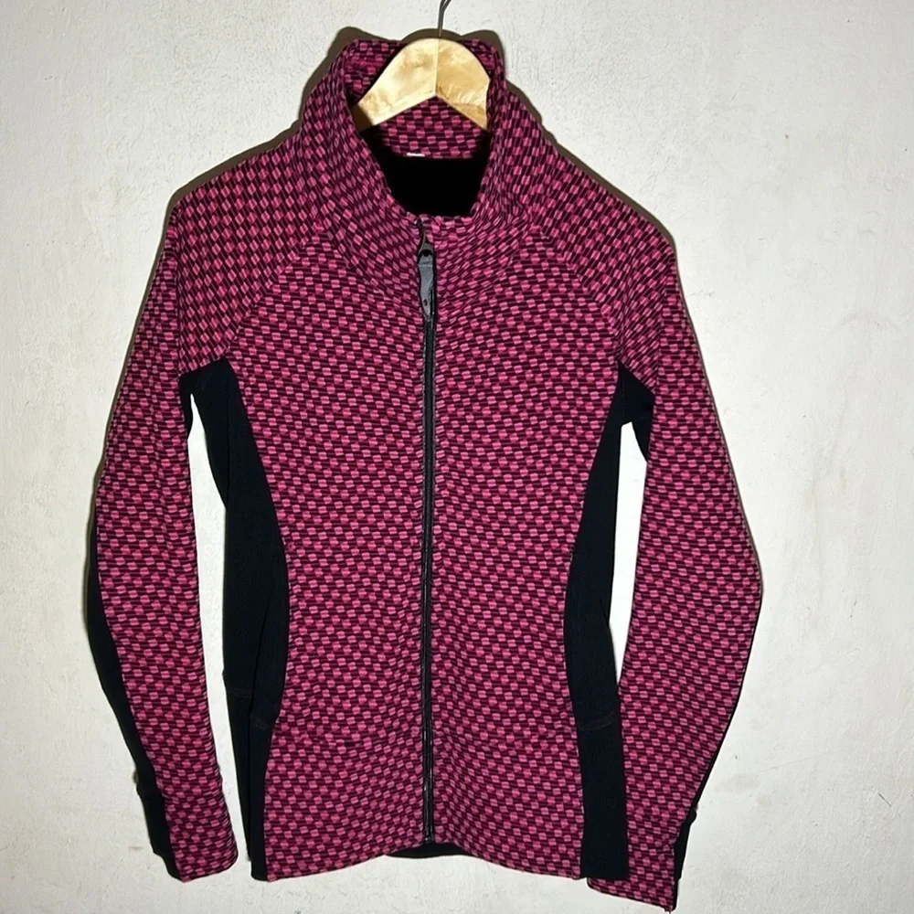 Lululemon Radiant Jacket Deep Dive Berry Rumble Black/Black Size 6